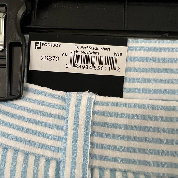 NEW FOOTJOY MENS SHORTS BLLUE AND WHITE STRIPPED SIZE:36 - Picture 2 of 4